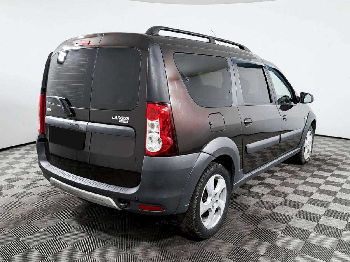 Lada (ВАЗ) Largus Cross, 2018 - фото №4